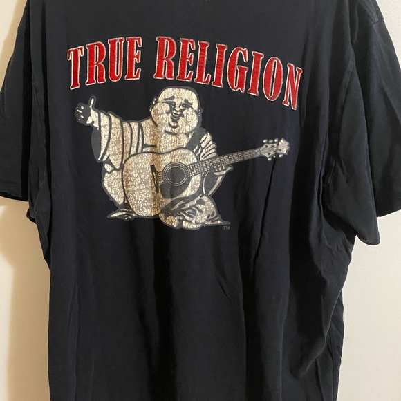 True religion tee, fits 2xl - Picture 2 of 2